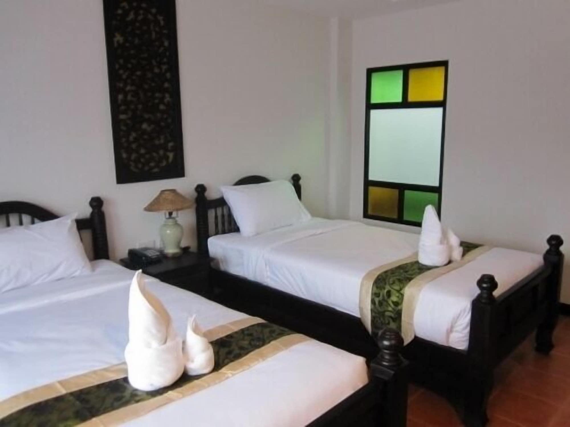 Wangburapa Grand Hotel Chiang Mai Ngoại thất bức ảnh