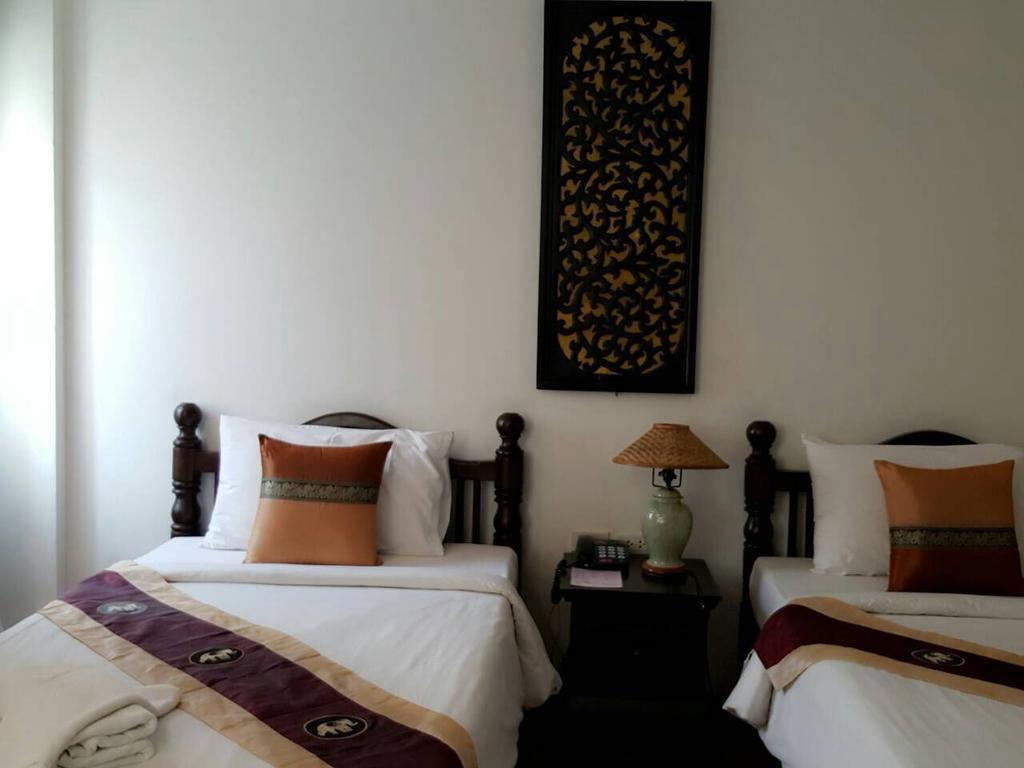 Wangburapa Grand Hotel Chiang Mai Ngoại thất bức ảnh