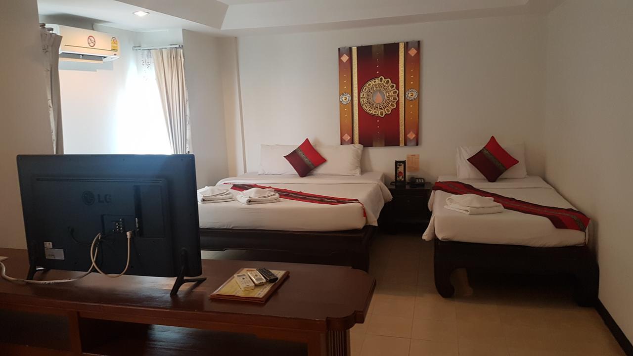 Wangburapa Grand Hotel Chiang Mai Ngoại thất bức ảnh