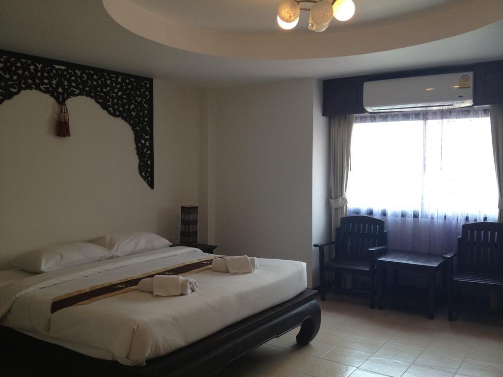 Wangburapa Grand Hotel Chiang Mai Ngoại thất bức ảnh