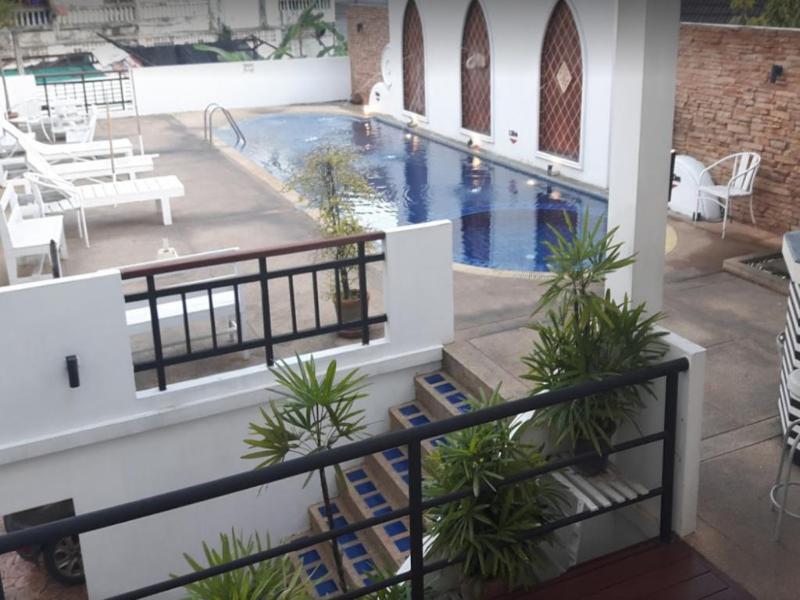 Wangburapa Grand Hotel Chiang Mai Ngoại thất bức ảnh